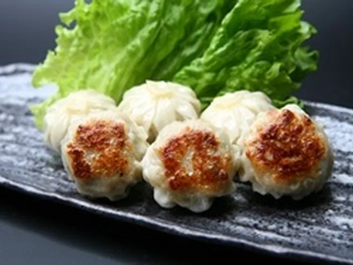博多ひとくち餃子｜博多八助