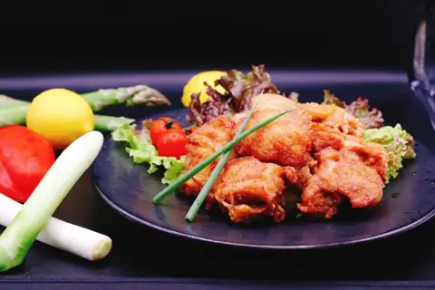 からあげ専門店ふくどりの熟成だしザンギ